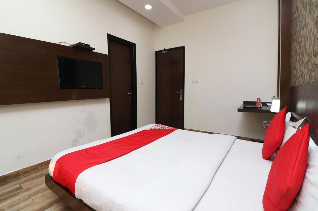 OYO 18753 Hotel Glance Inn Nuova Delhi Esterno foto