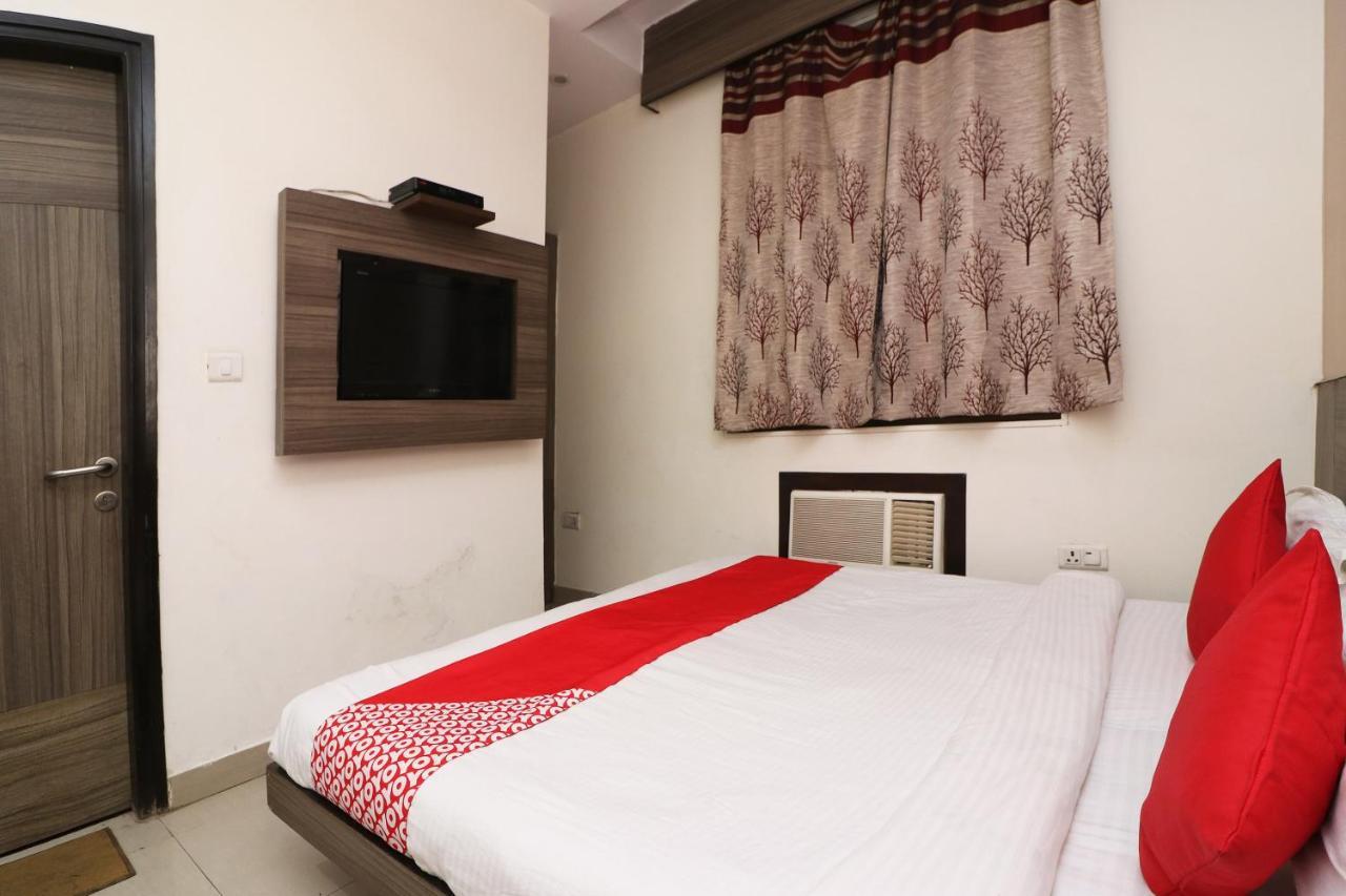 OYO 18753 Hotel Glance Inn Nuova Delhi Esterno foto