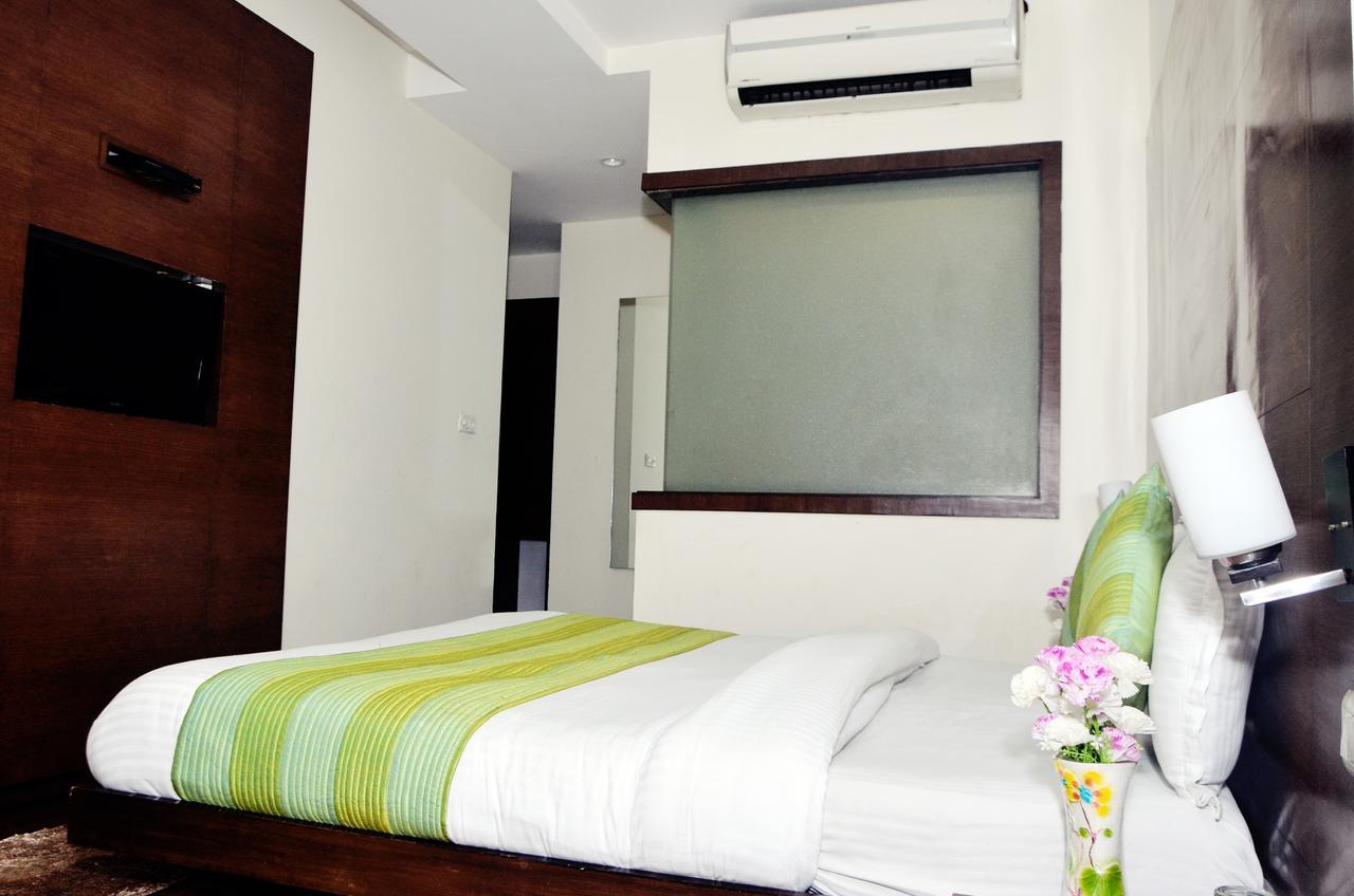 OYO 18753 Hotel Glance Inn Nuova Delhi Esterno foto