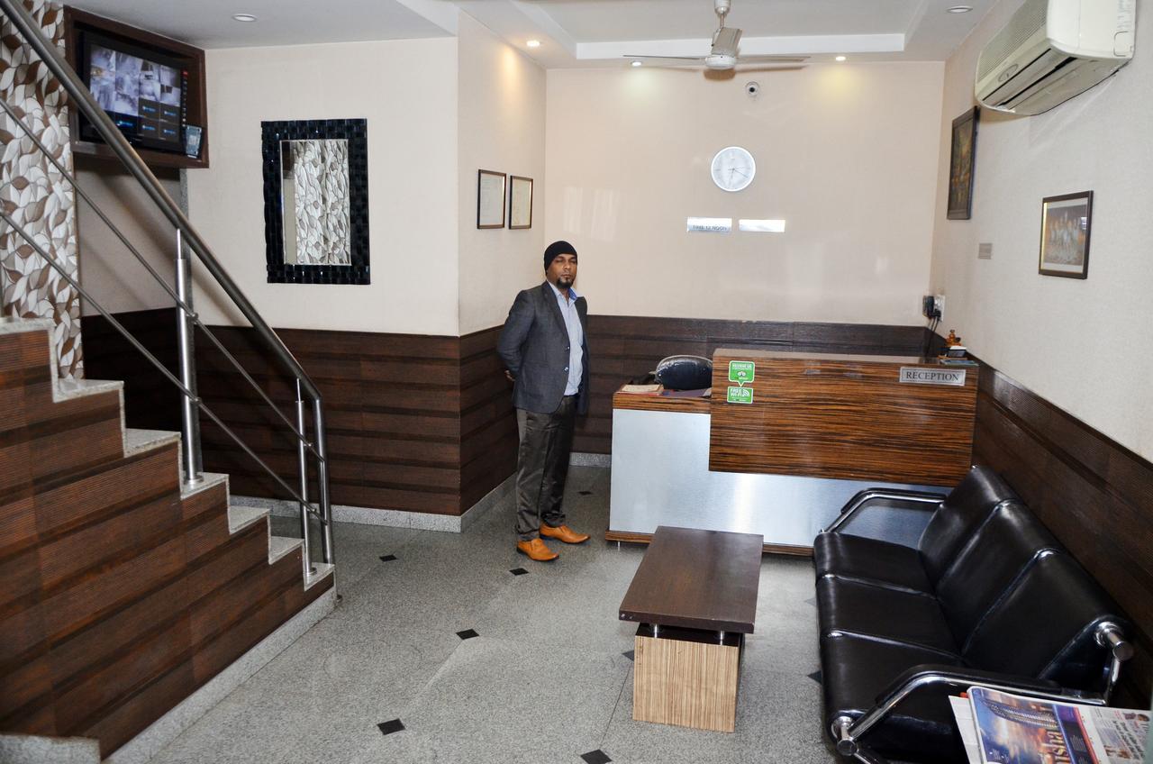 OYO 18753 Hotel Glance Inn Nuova Delhi Esterno foto